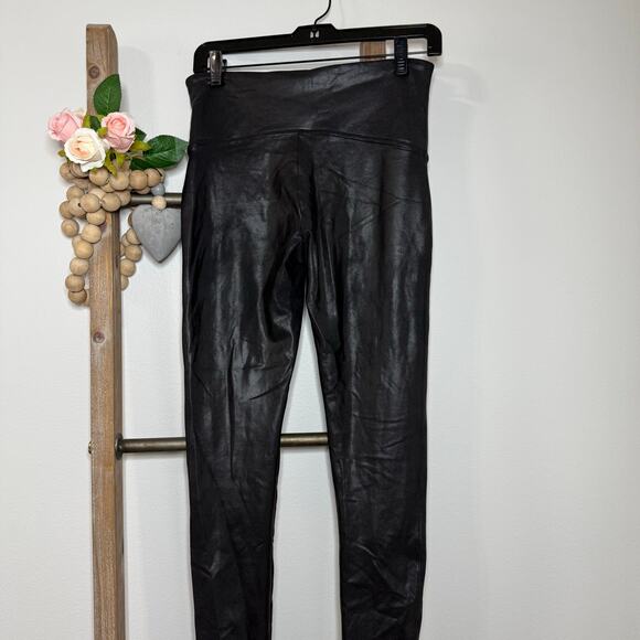 Spanx Black Faux Leather Leggings Size Large - Picture 4 of 8